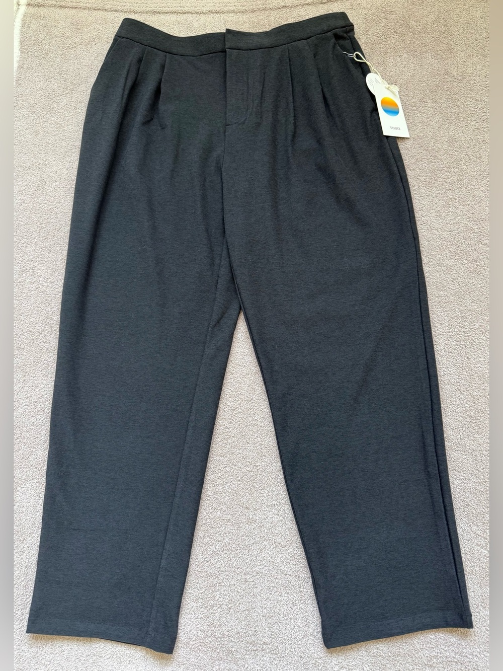 Vuori - Elevation Ankle Trouser - Black Heather
